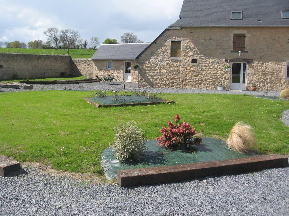 Ferme De Montigny Bed and Breakfast Asnieres-en-Bessin Buitenkant foto