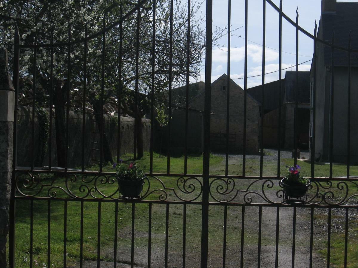 Ferme De Montigny Bed and Breakfast Asnieres-en-Bessin Buitenkant foto